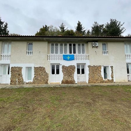 Hotel El Nuevo Semellon Aceptamos Mascotas Tineo Exterior foto